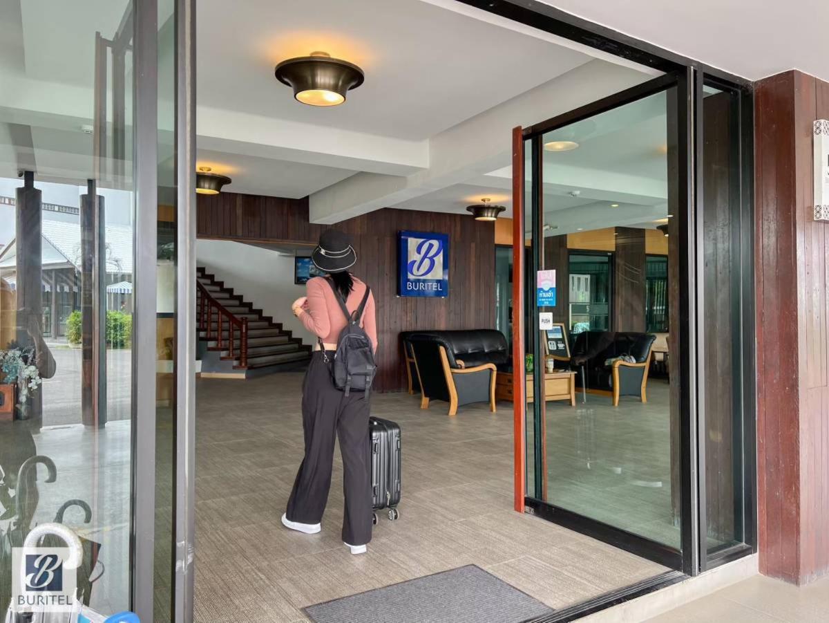 Buritel Hotel Buriram Ngoại thất bức ảnh